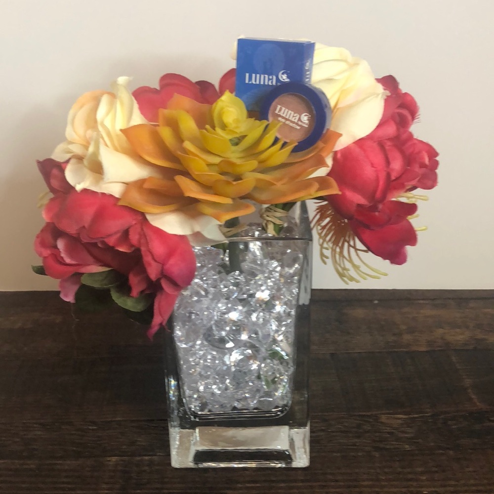 💗 Luna Eyeshadow in Juliet